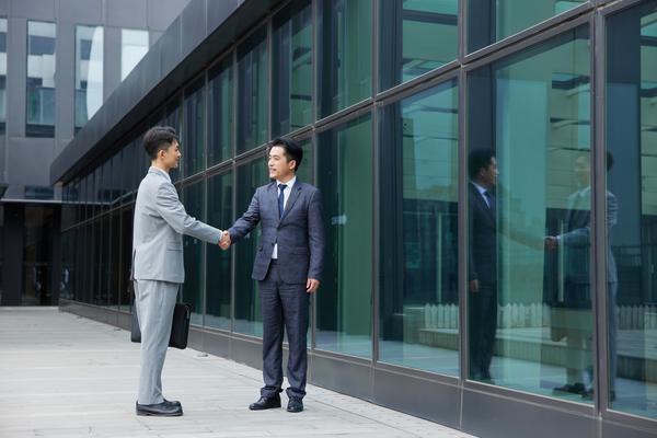 《信息网络传播权侵权新变化:挑战与应对》图1