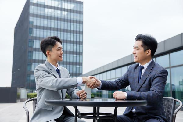 《劳动争议仲裁专家：如何化解企业与员工之间的纠纷》 图2