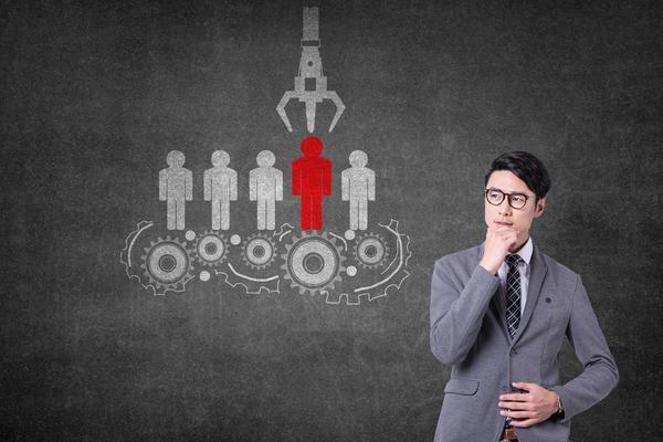 《创新人才：推动社会发展的关键力量》 图2