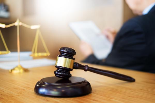 金融债权人与普通债权人：法律分类及其风险管理 图1