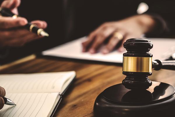 债务人与担保人的关系：债务与担保的紧密联系 图2