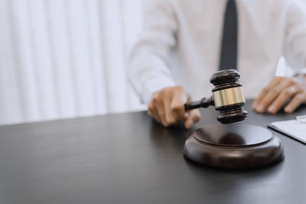 法定之债与意定之债：法律分类与实践应用分