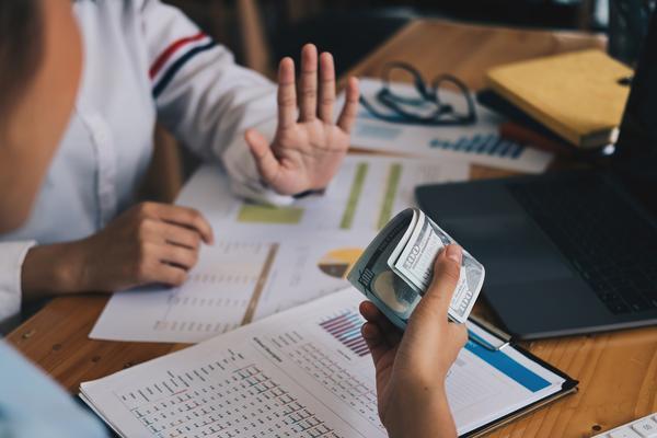 民间借贷与离婚：判决时间的长短成谜图1