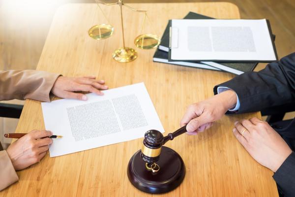 民间借贷不动产抵押法律问题解析图1
