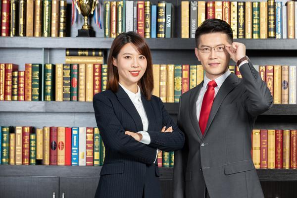 民间借贷男律师好还是女？解析律师性别对案件处理的影响 图2