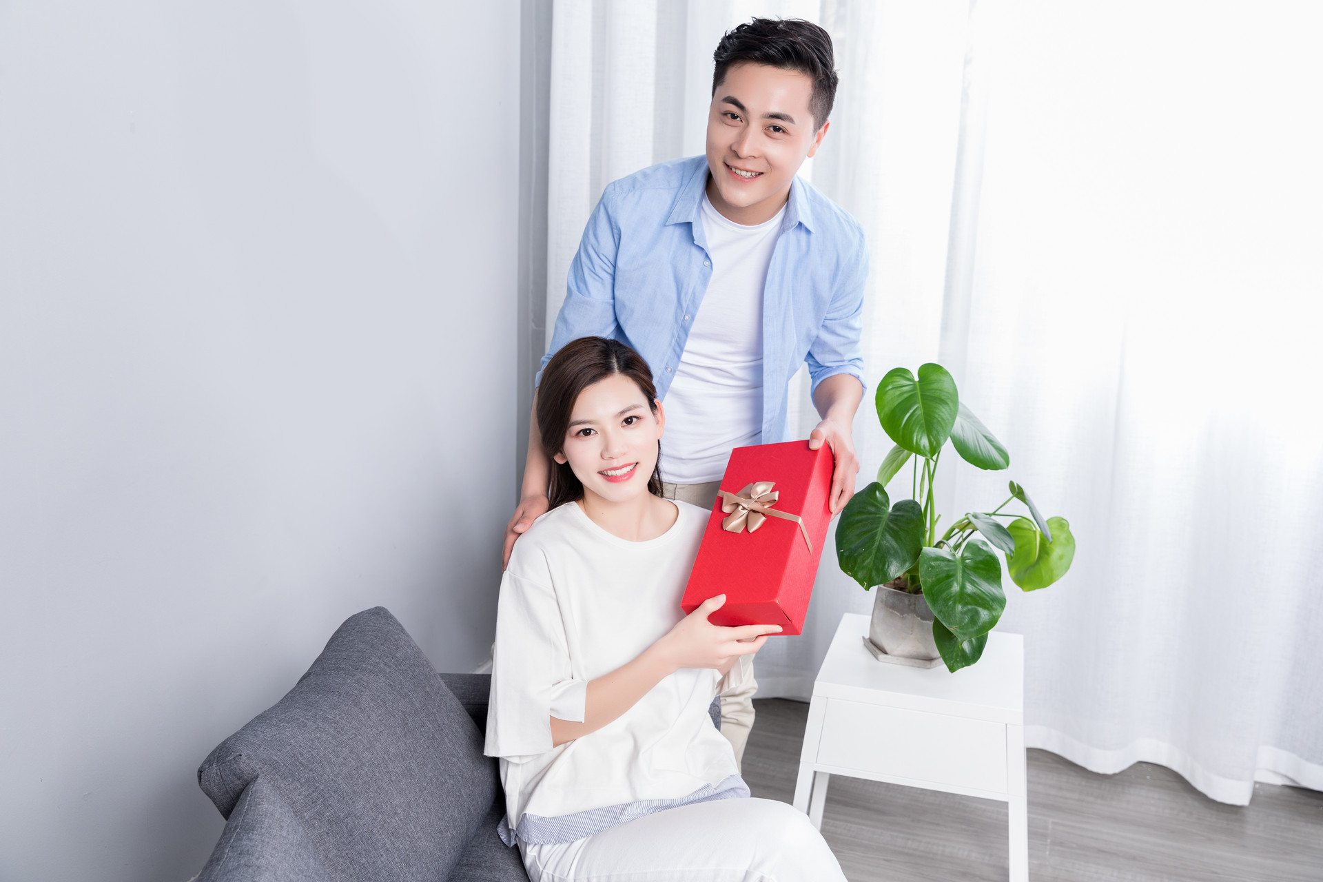 《分隔两地的老公与孩子：一场难以承受的考验》 图2